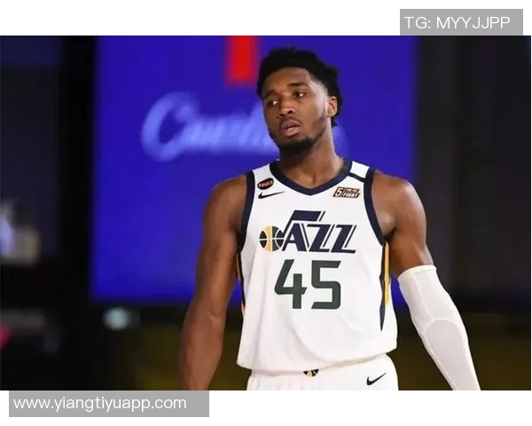 康利赞华子休赛期积极组织训练展现领袖气质显著提升