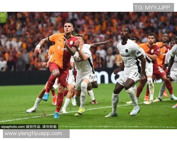 罗马诺透露伊布之子马克西米利安买断费为350万欧米兰保留二转分成