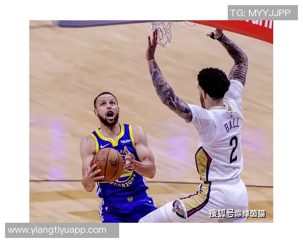 大洛专注卡位技巧努力为队友创造更好抢板机会